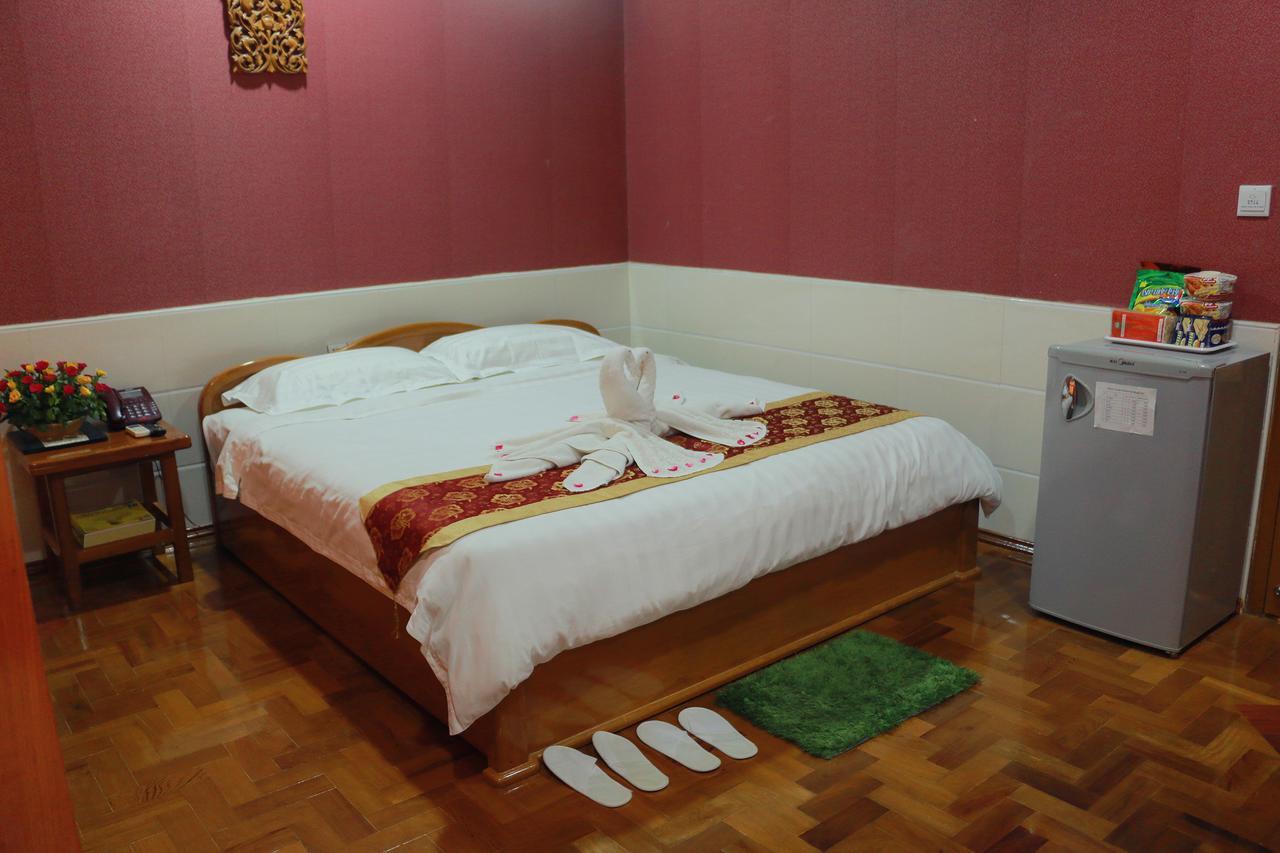 Hotel Shwe Pyi Tan Mandalay Extérieur photo