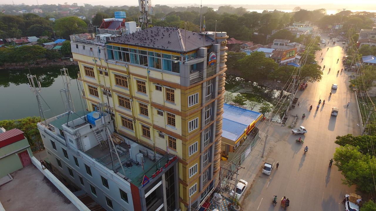Hotel Shwe Pyi Tan Mandalay Extérieur photo